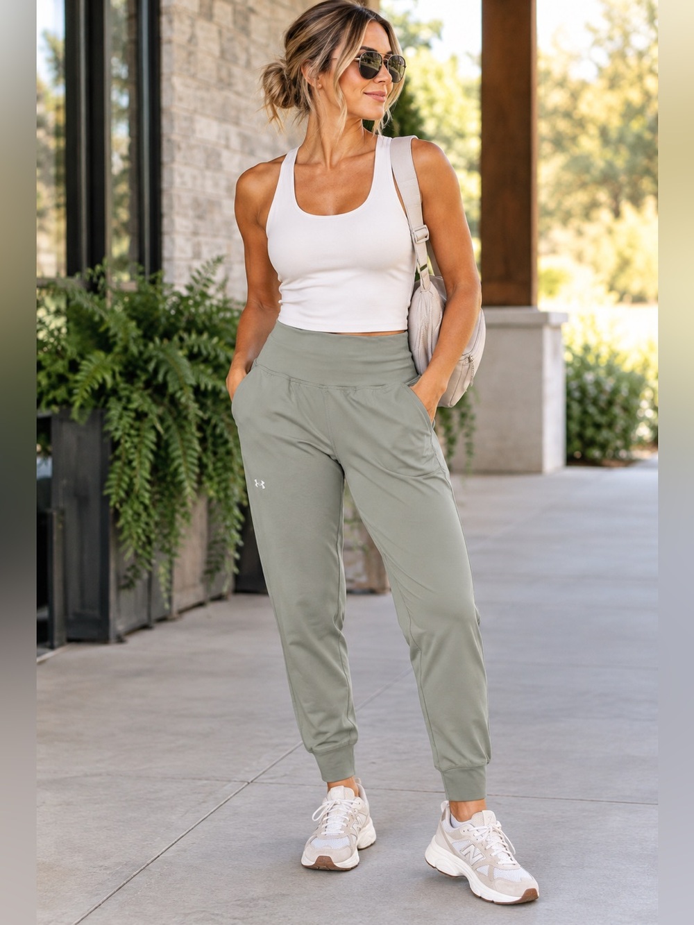 Under Armour Joggers Pants Size XL Olive Green High Rise Athletic Athleisure